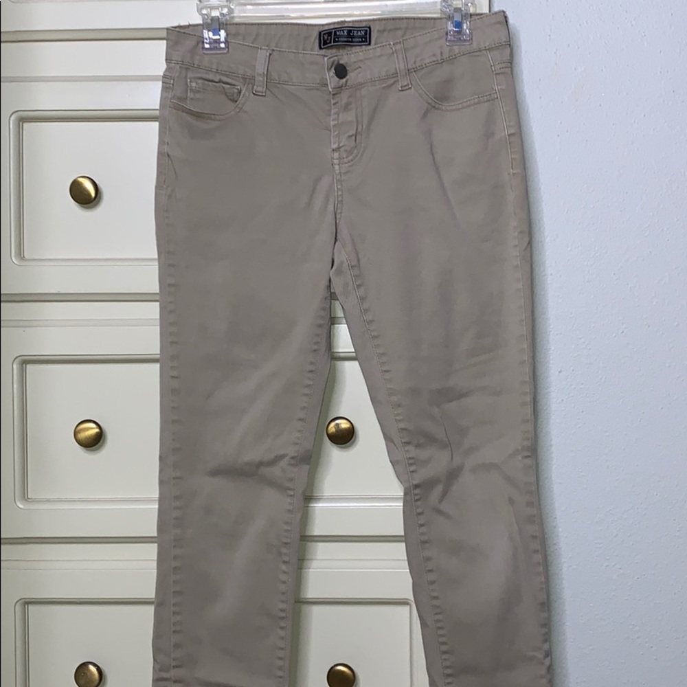 Women’s Khaki Pants